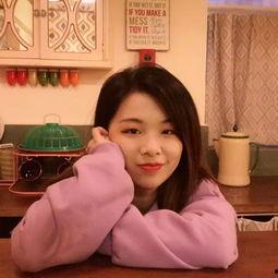 为吃瓜进了娱乐圈的小说,从吃瓜群众到娱乐圈风云